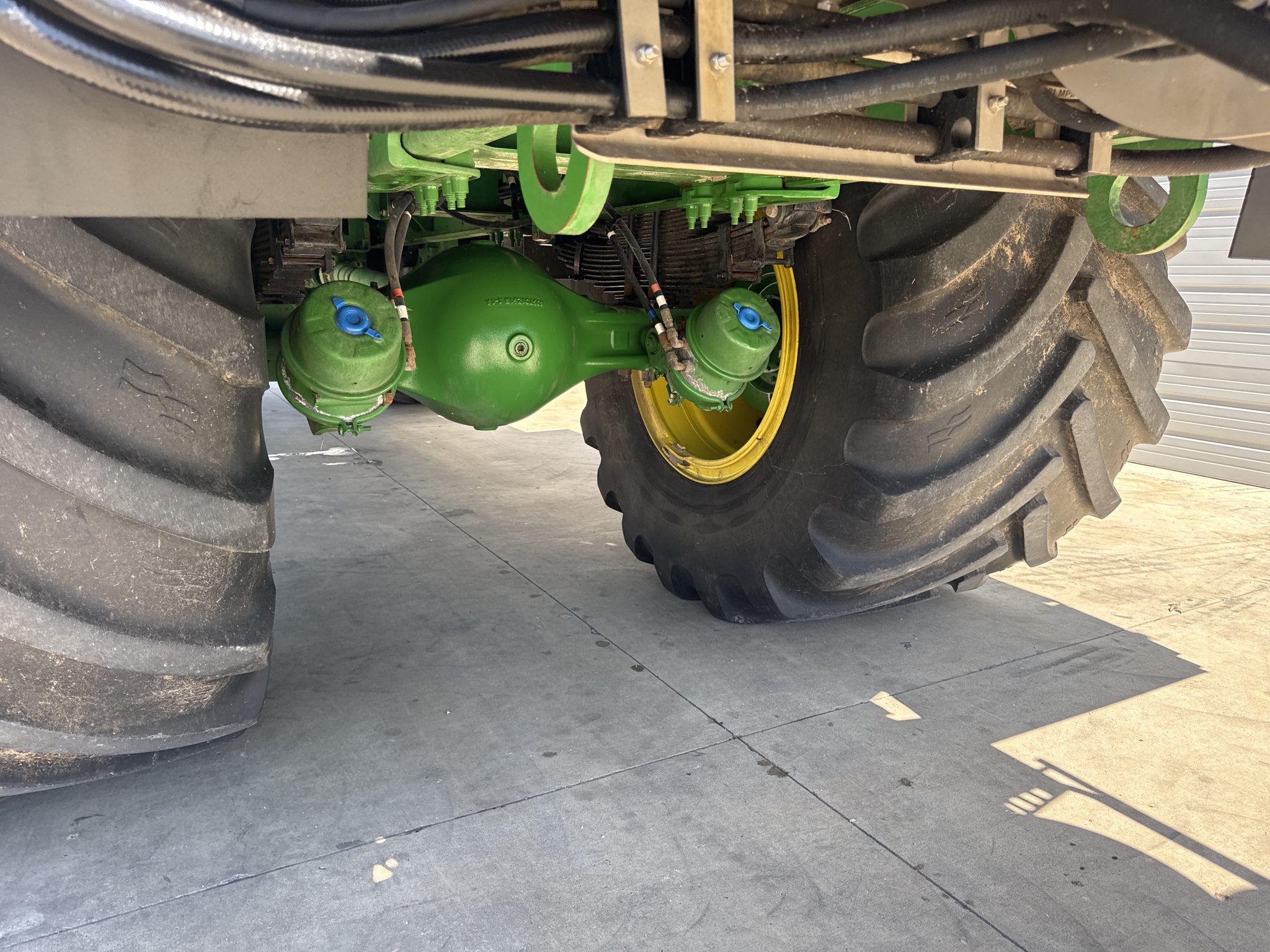 2023 John Deere 800R Image 25