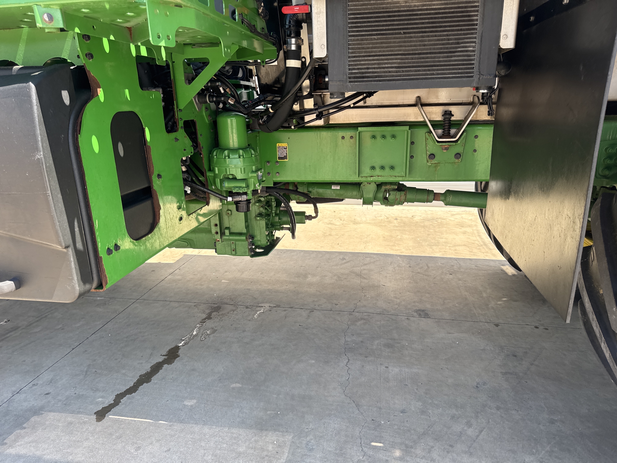 2023 John Deere 800R Image 26