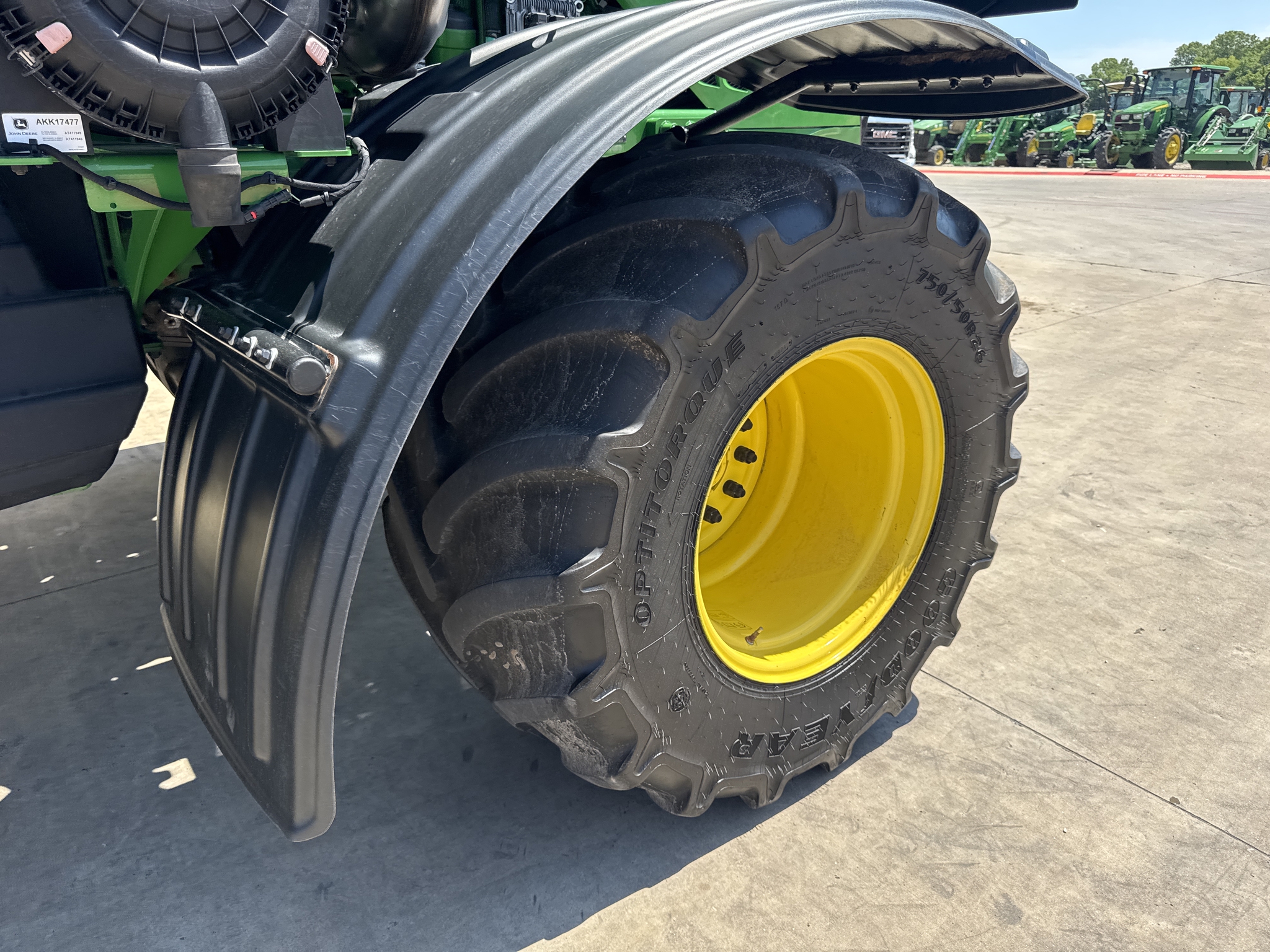 2023 John Deere 800R Image 29