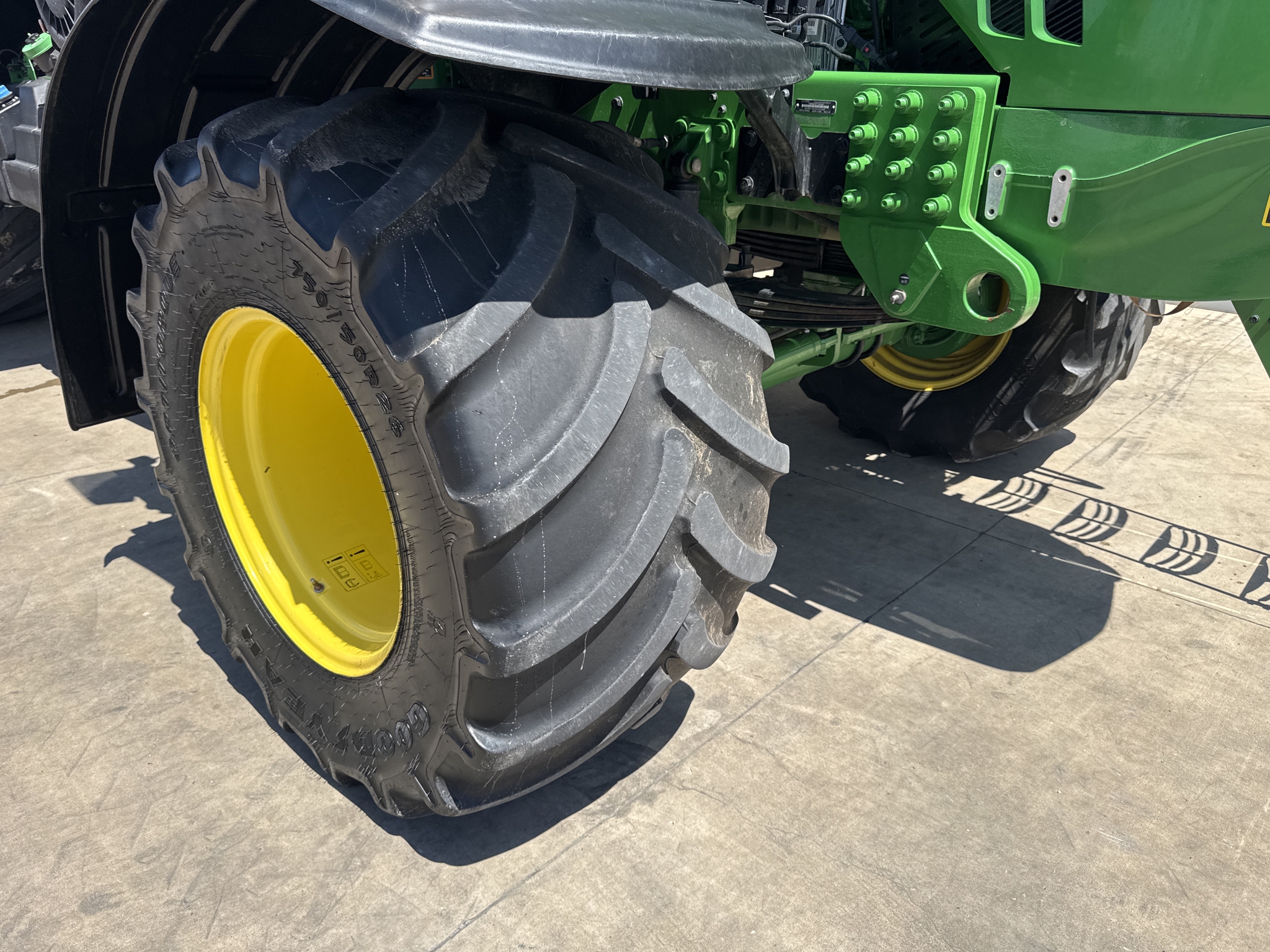 2023 John Deere 800R Image 27