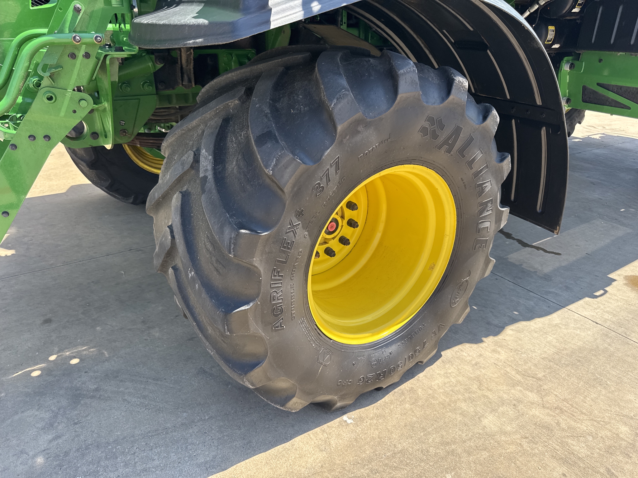 2023 John Deere 800R Image 30