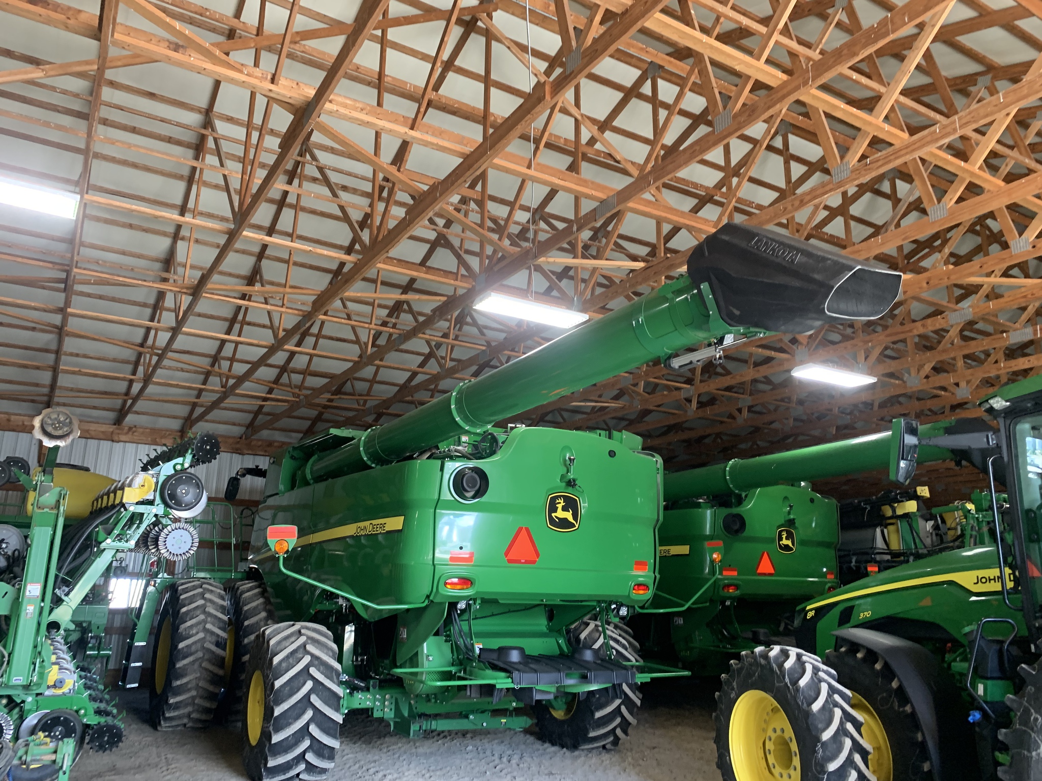 2024 John Deere S780 Image 5