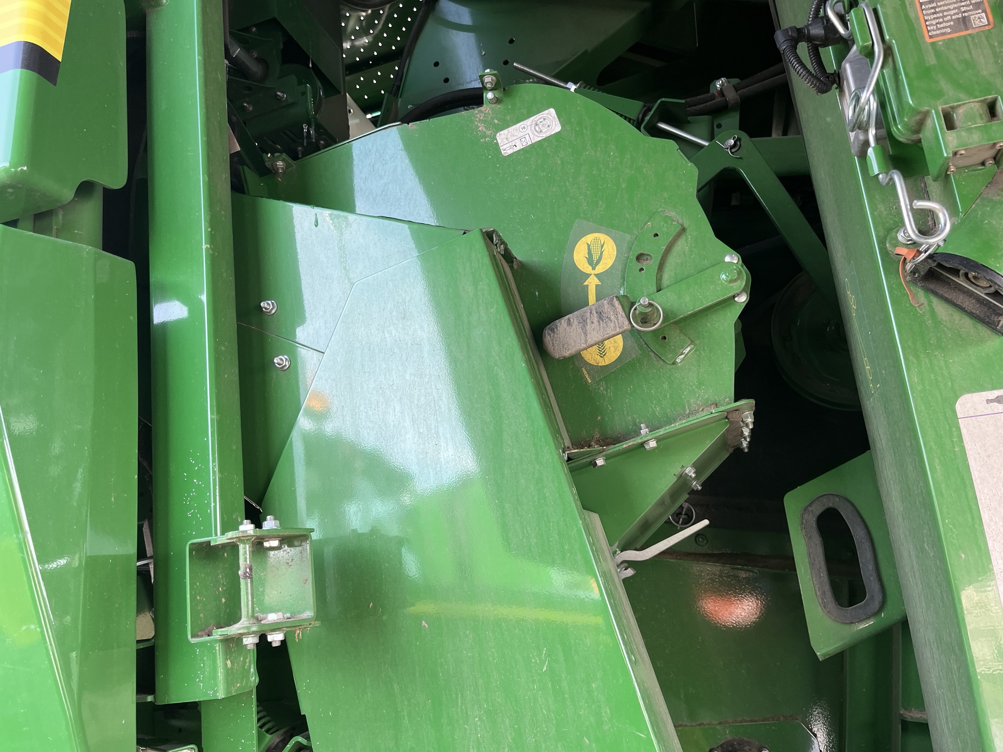 2024 John Deere S780 Image 16