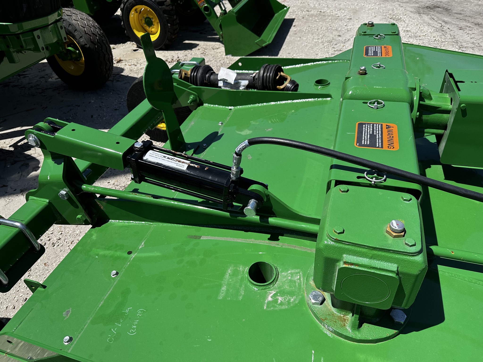 2025 John Deere RC8M Image 8