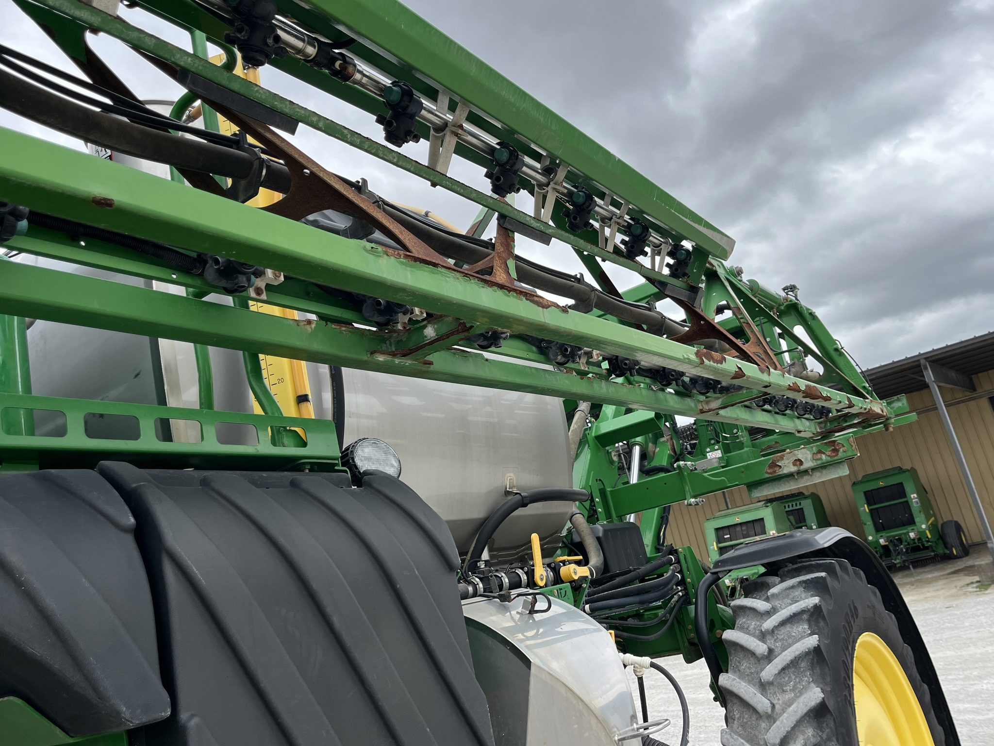  2019 John Deere R4044 at Heritage Tractor in Nevada, MO