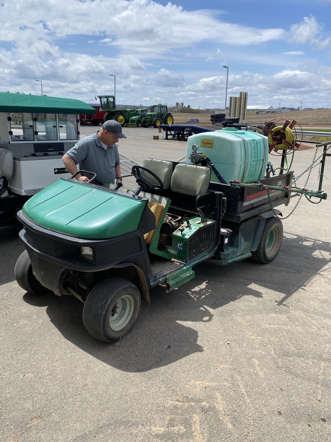 2000 Cushman 4wd Turf S660 Image 9