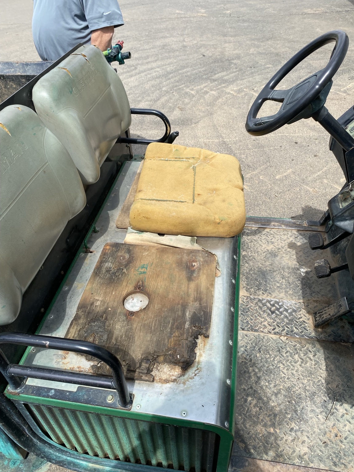 2000 Cushman 4wd Turf S660 Image 19