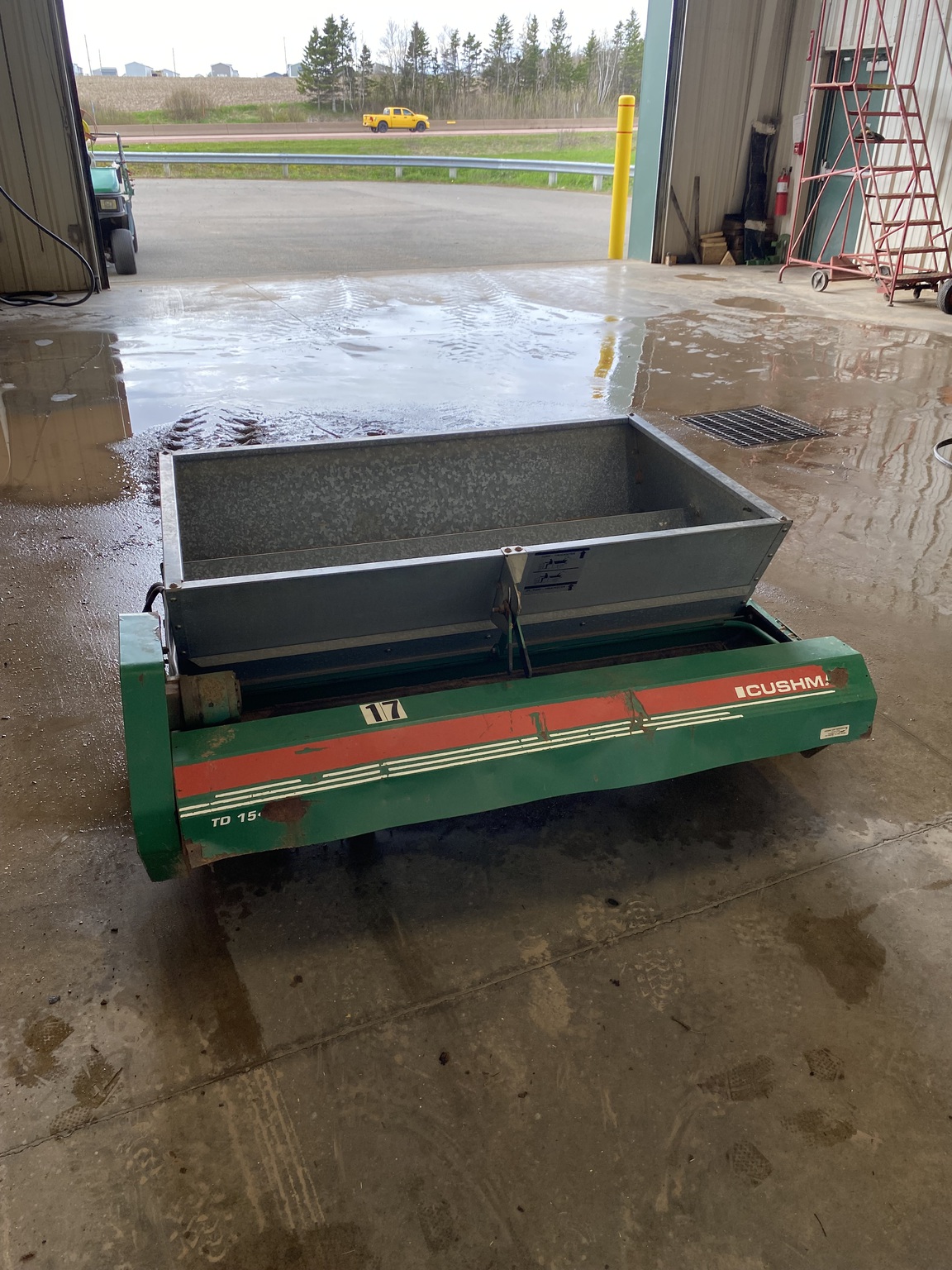 2000 Cushman 4wd Turf S660 Image 14