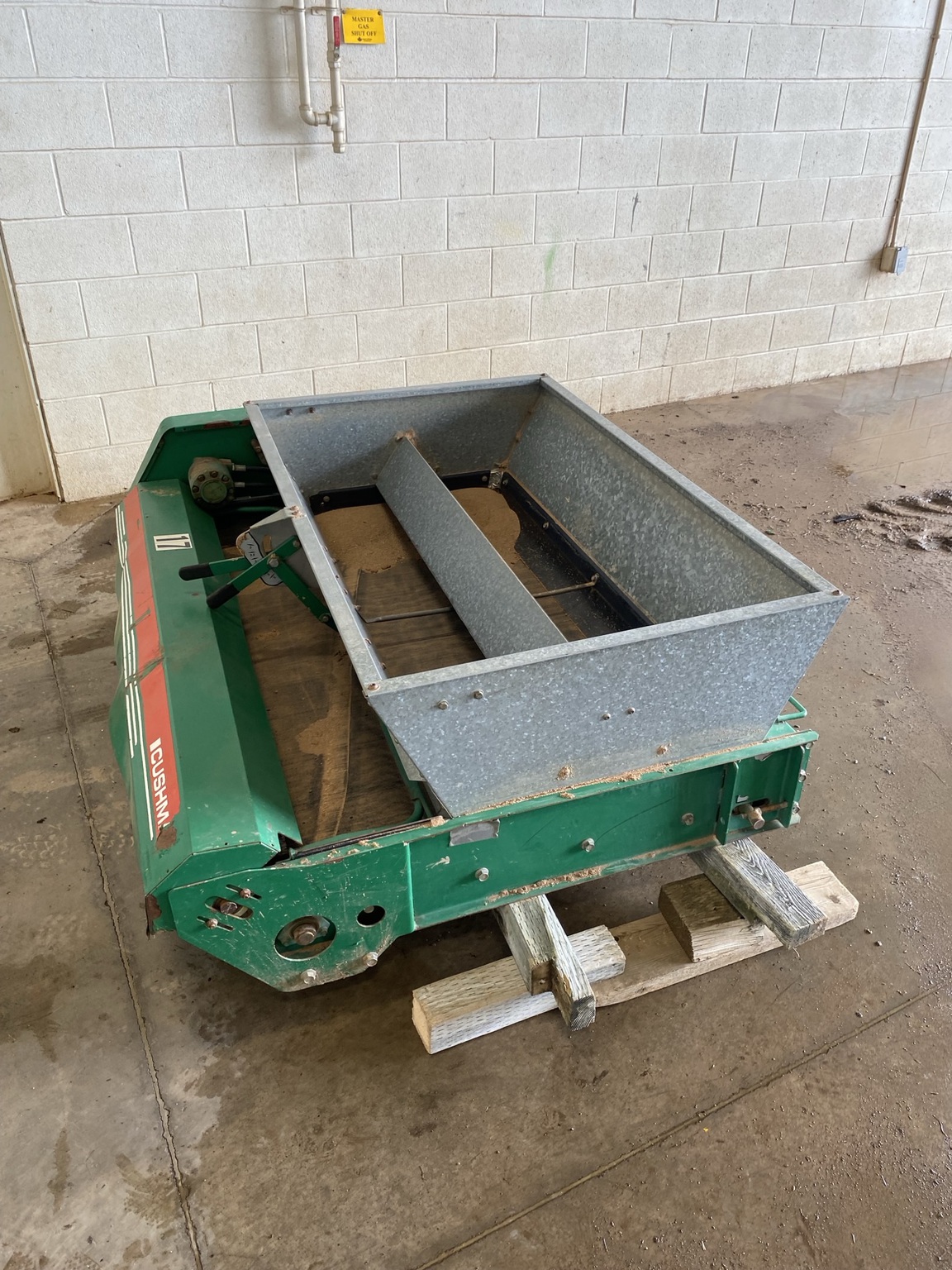 2000 Cushman 4wd Turf S660 Image 17