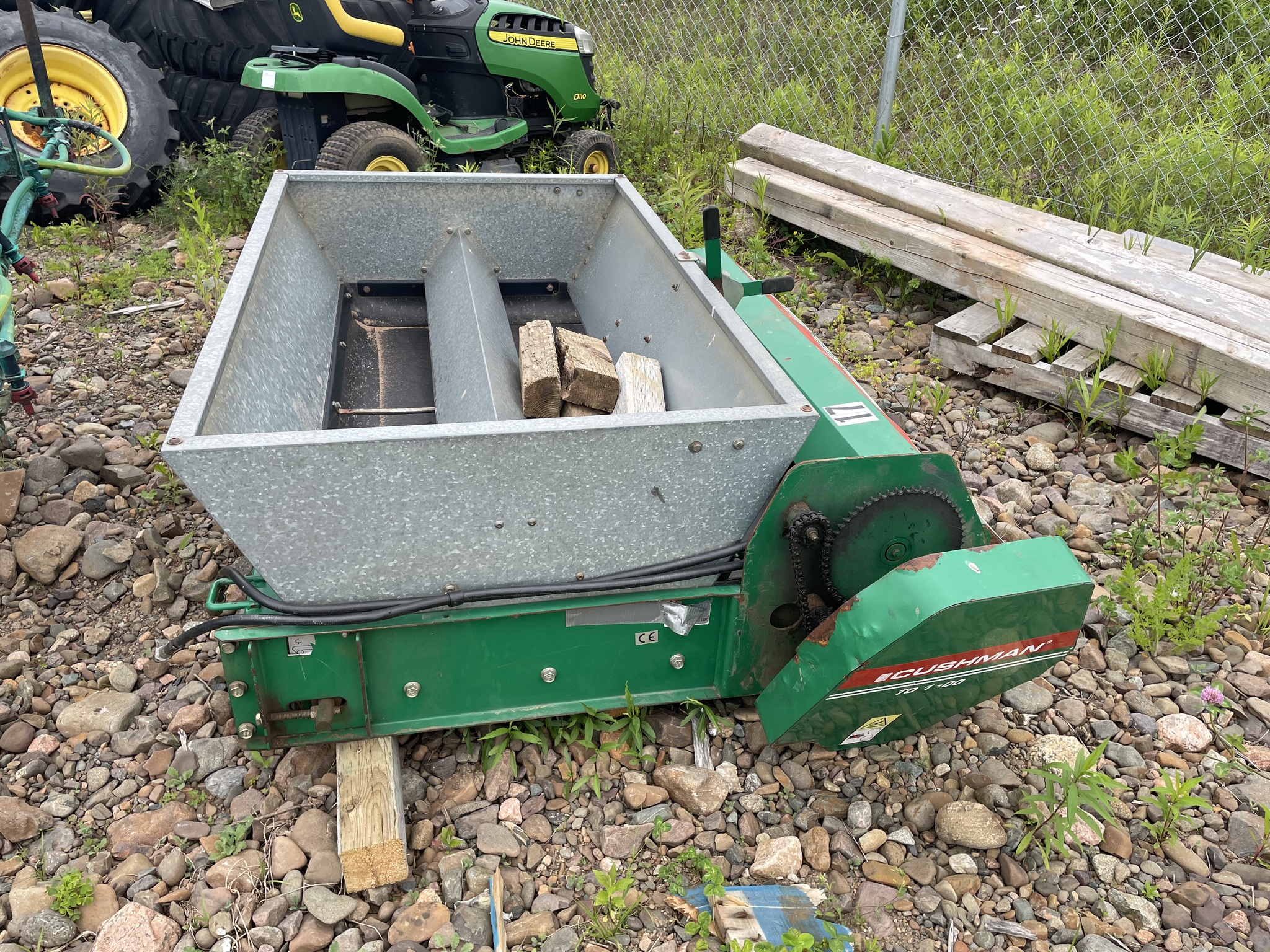 2000 Cushman 4wd Turf S660 Image 5