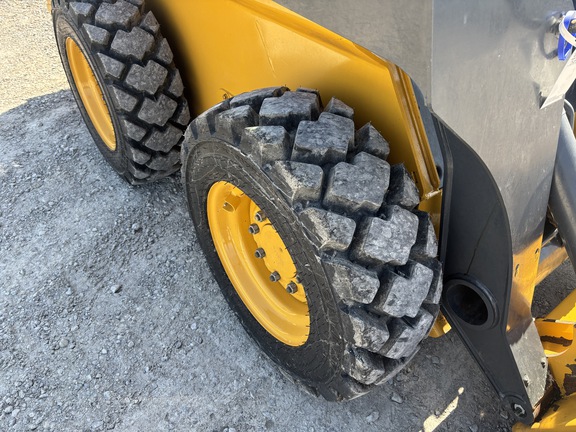 Used 2024 John Deere 324G Skid Steer Loaders at Koenig Equipment in Anna, OH - Photo11