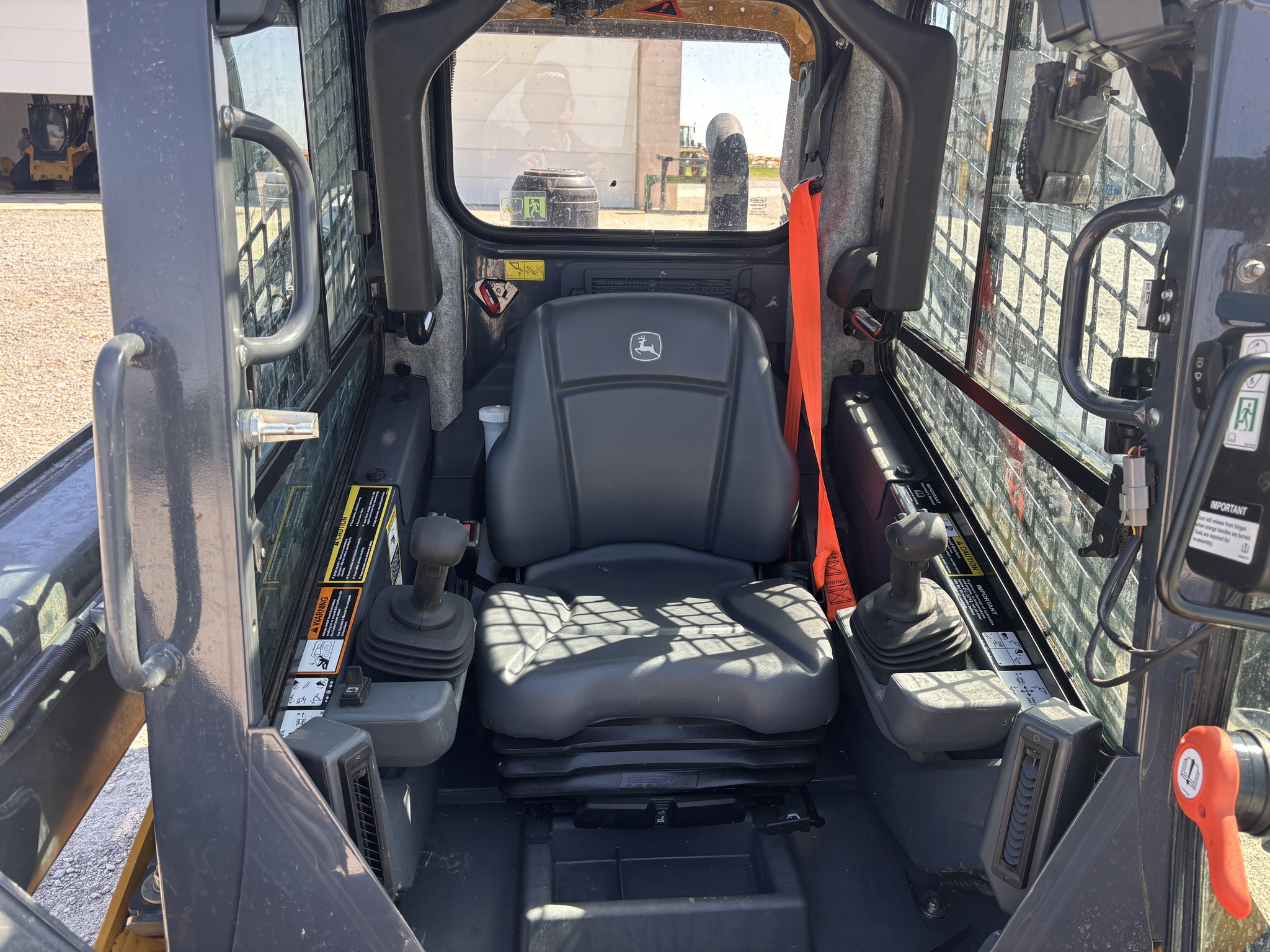 Used 2024 John Deere 324G Skid Steer Loaders at Koenig Equipment in Anna, OH - PhotoXL23