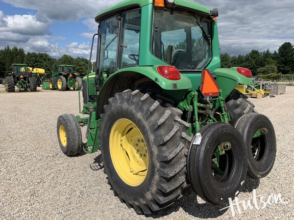 Photo of 2005 John Deere 6120