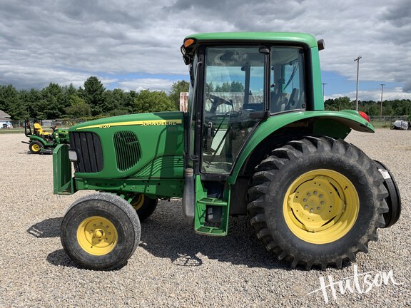 Photo of 2005 John Deere 6120