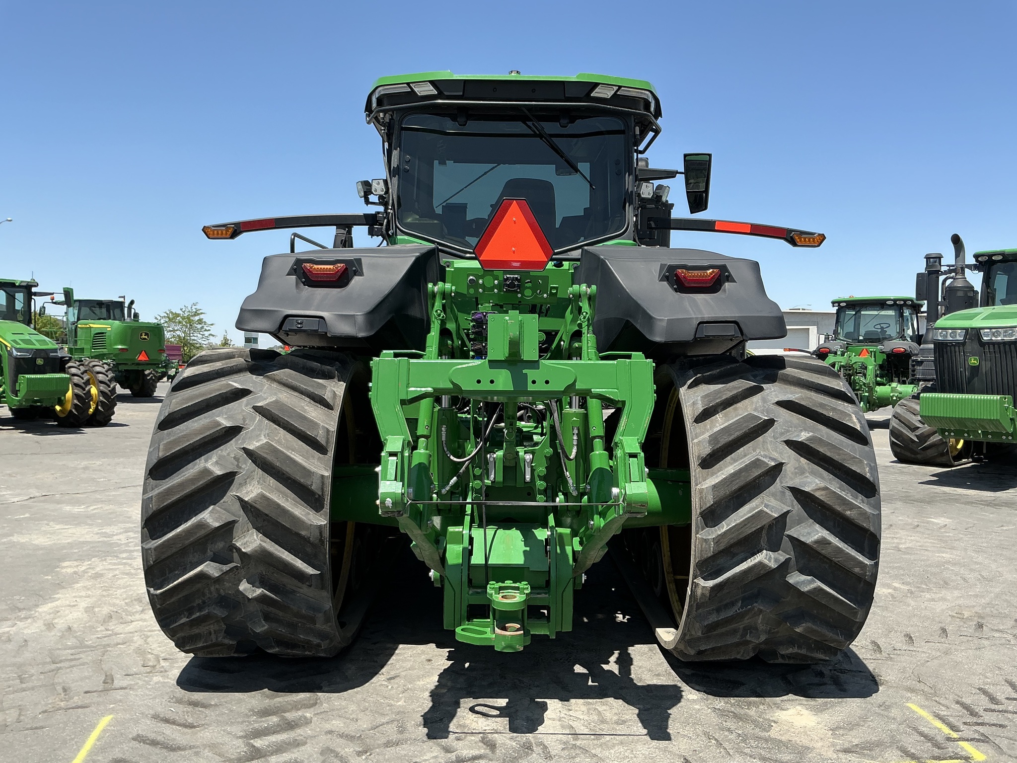 2023 John Deere 9RT 570 Image 4