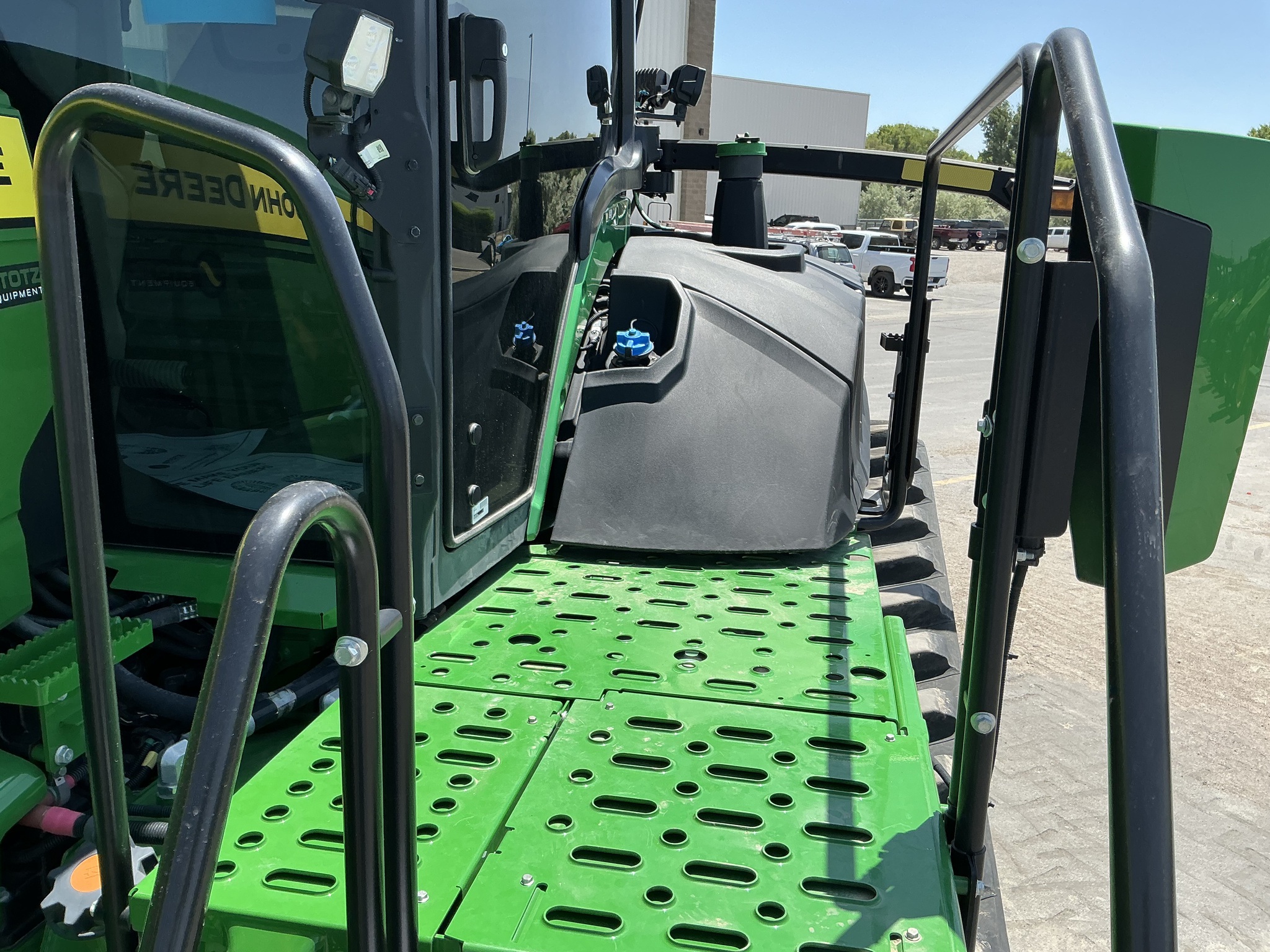 2023 John Deere 9RT 570 Image 15