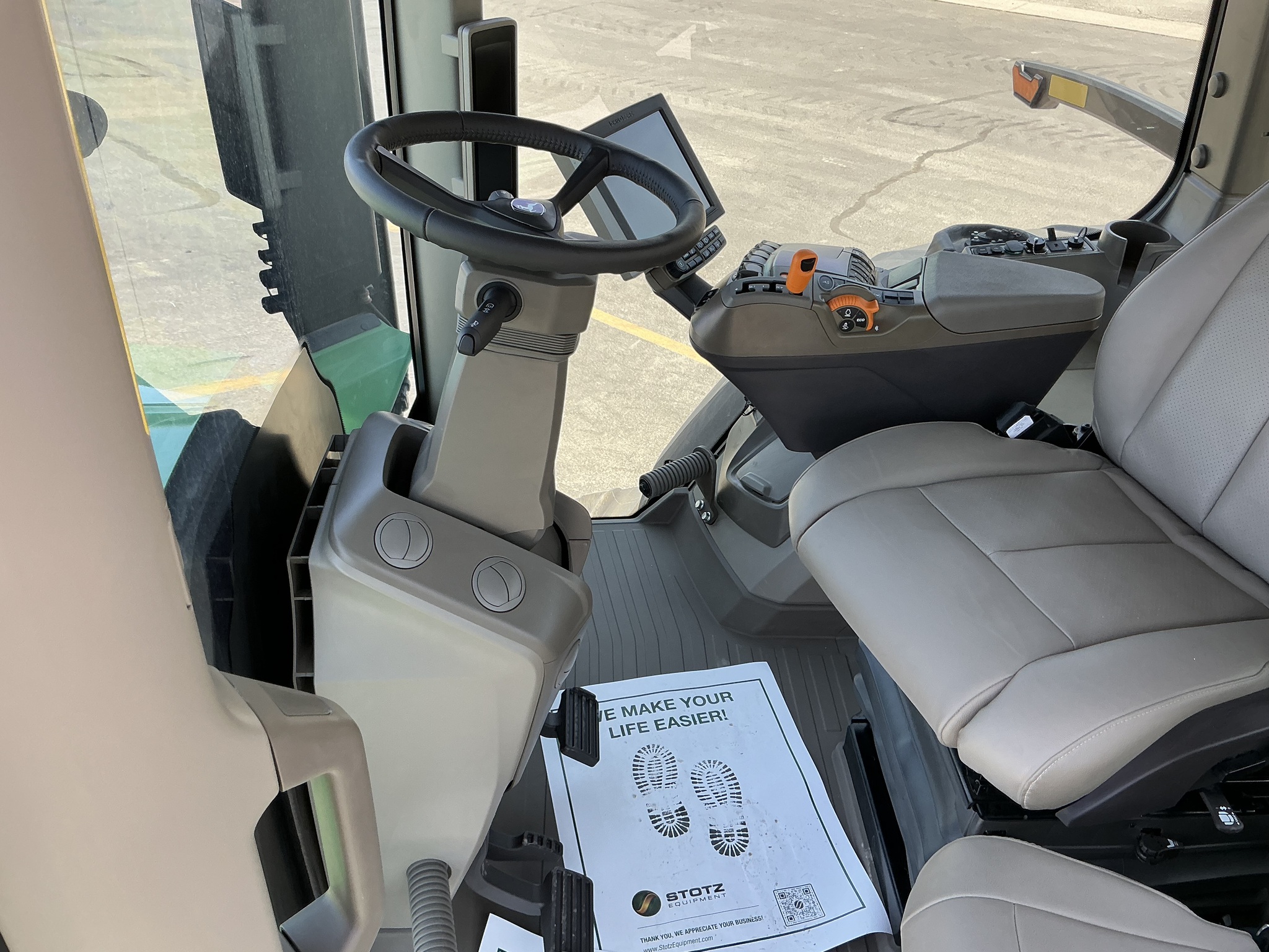 2023 John Deere 9RT 570 Image 17