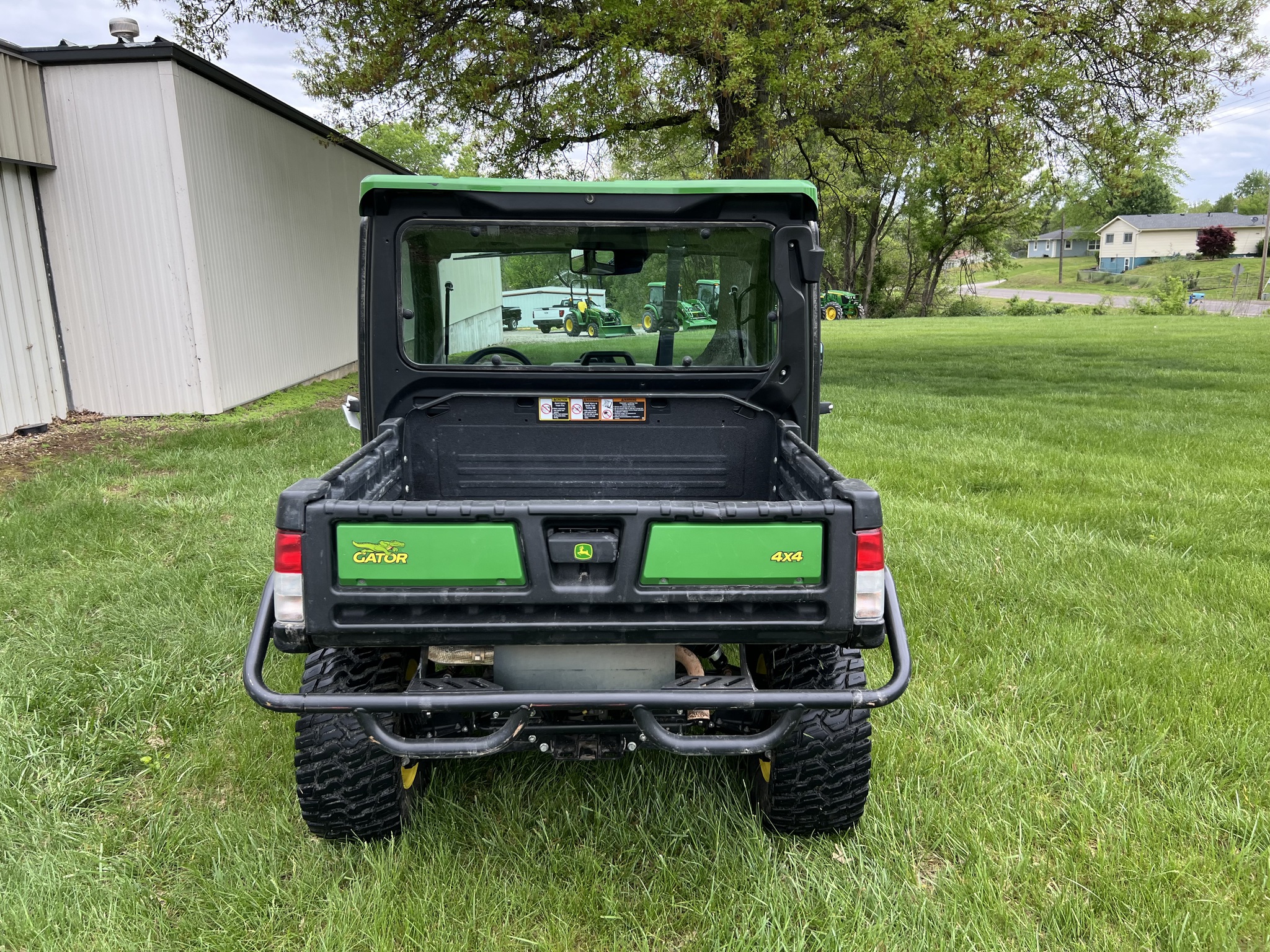  2023 John Deere XUV 835R at Heritage Tractor in Topeka, KS
