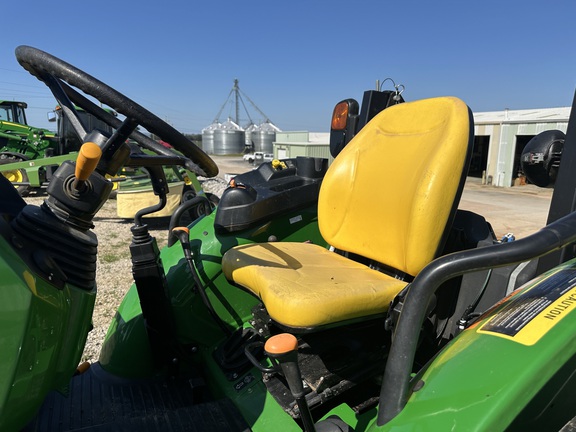 2023 John Deere 5075E
