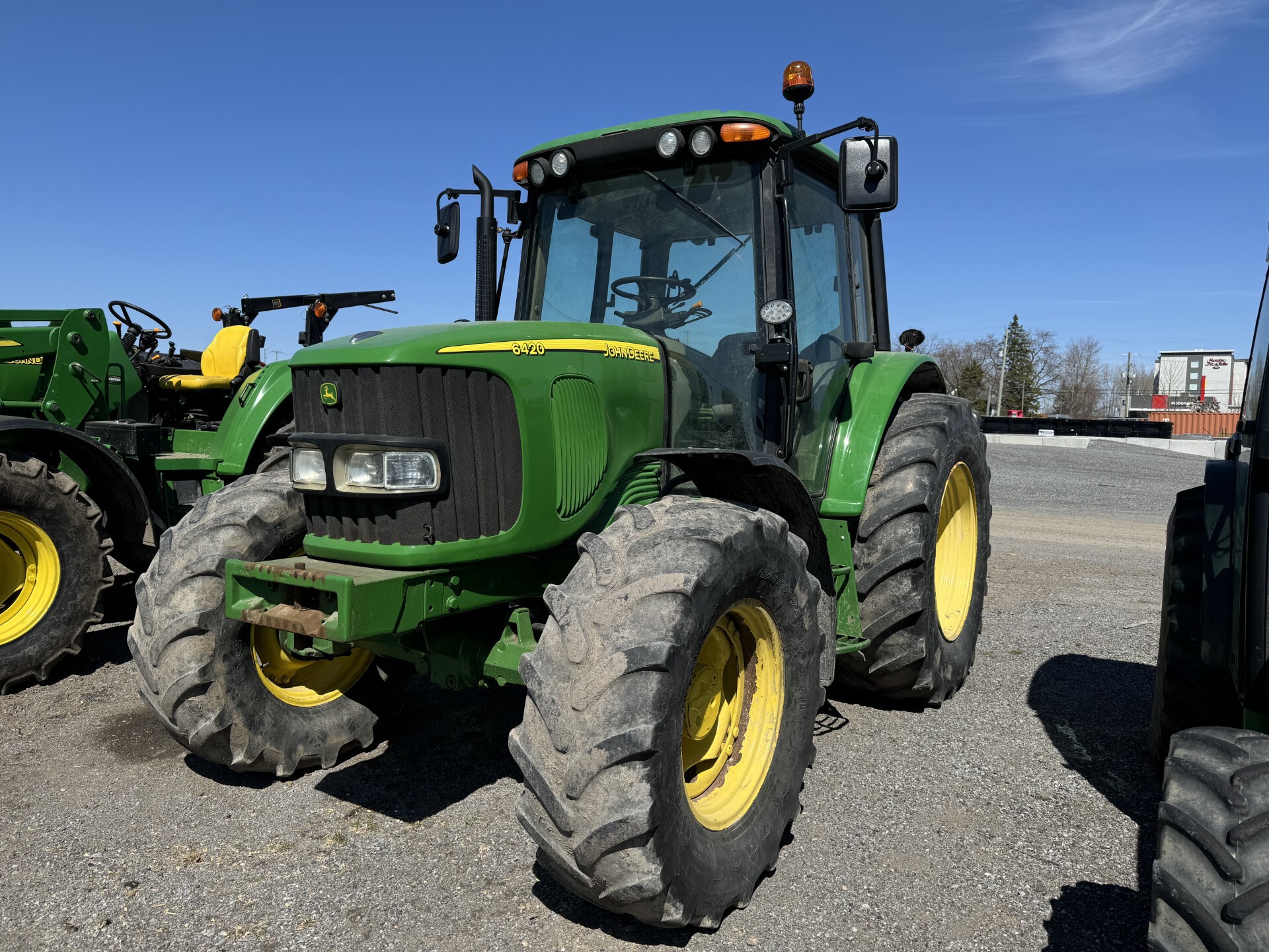 2002 John Deere 6420 Image 2