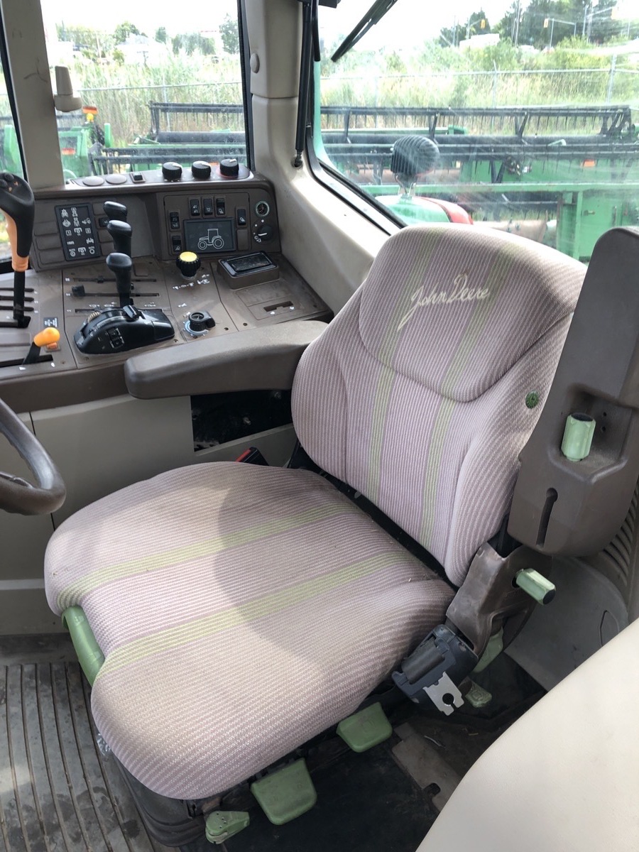 2002 John Deere 6420 Image 6
