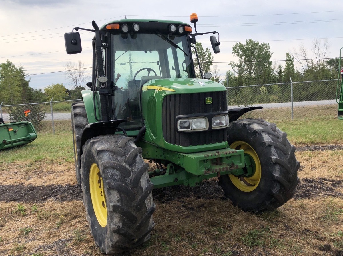 2002 John Deere 6420 Image 3