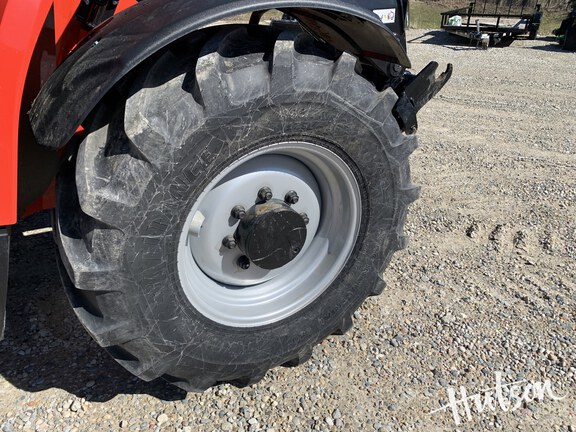 Photo of 2025 Manitou MLT841