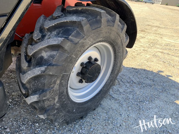 Photo of 2025 Manitou MLT841