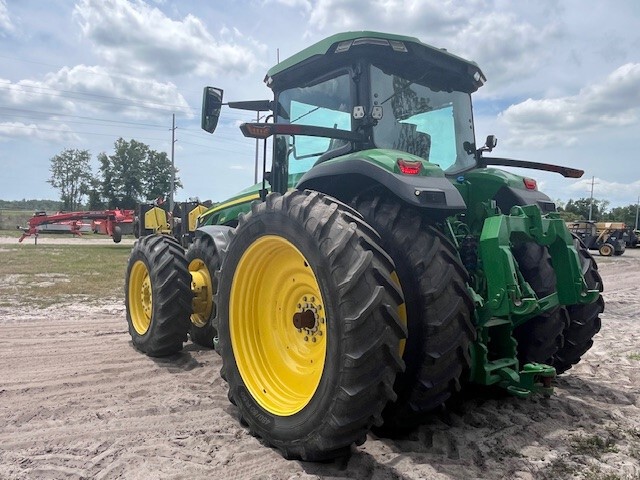 2024 John Deere 8R 410 Image 6