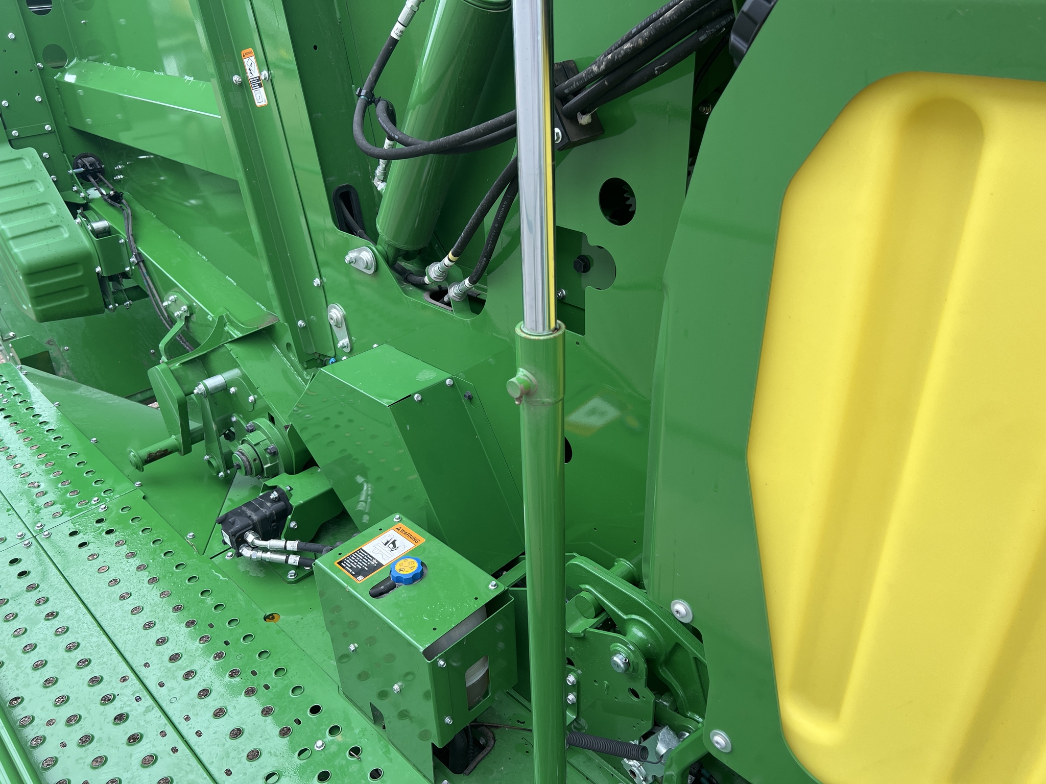 2024 John Deere CS770 Image 42