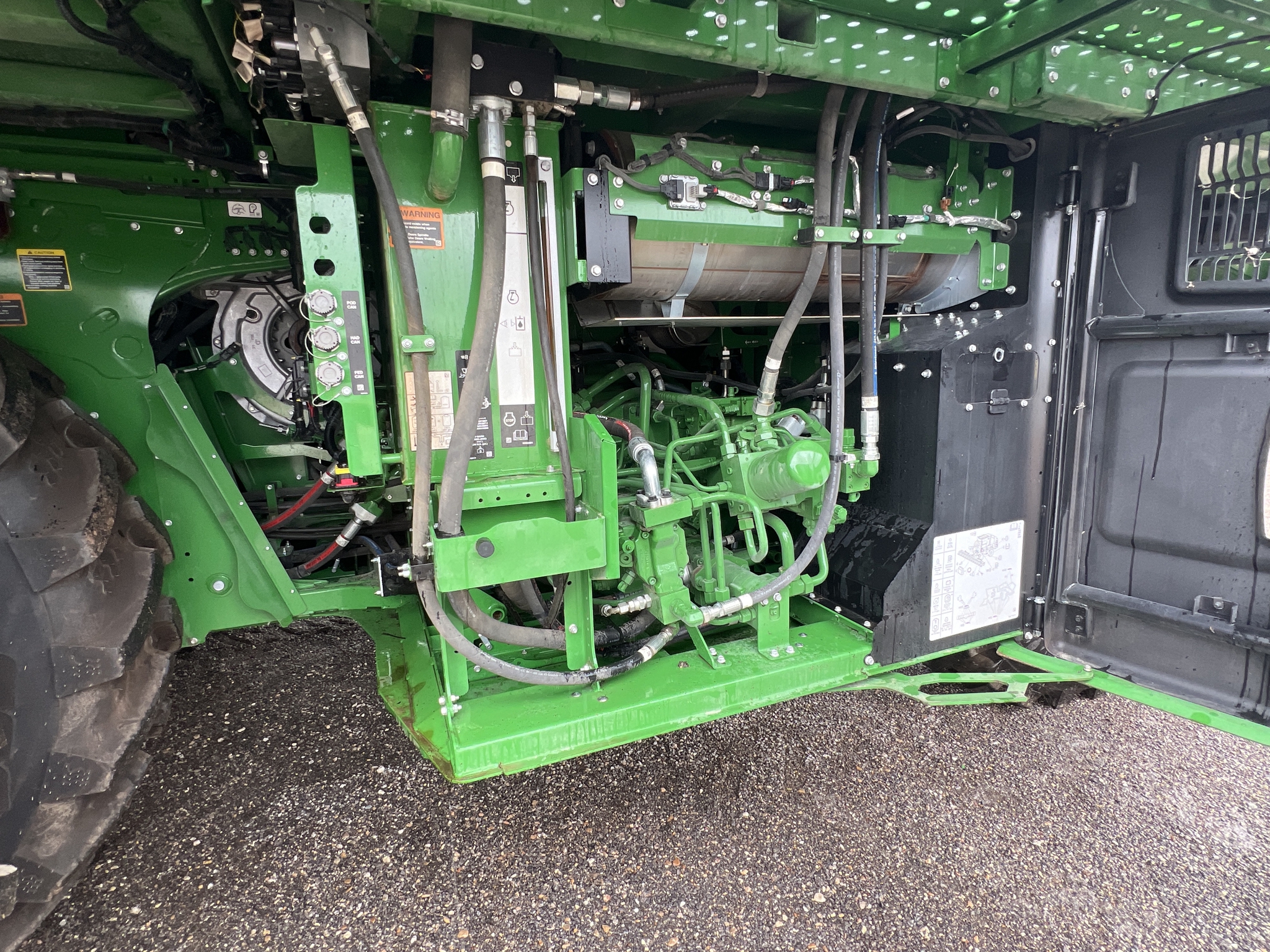 2024 John Deere CS770 Image 34