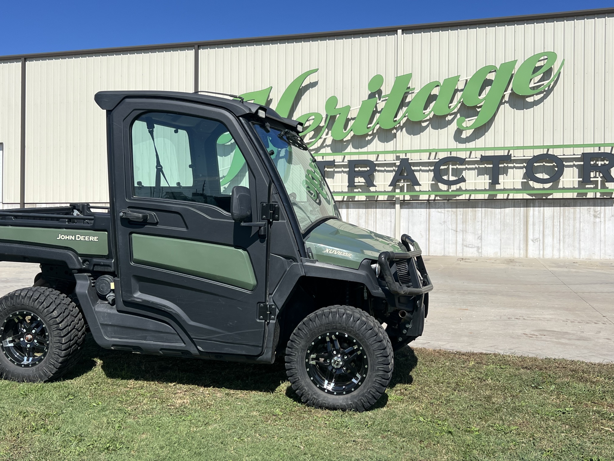  2024 John Deere XUV 835R at Heritage Tractor in Rogersville, MO