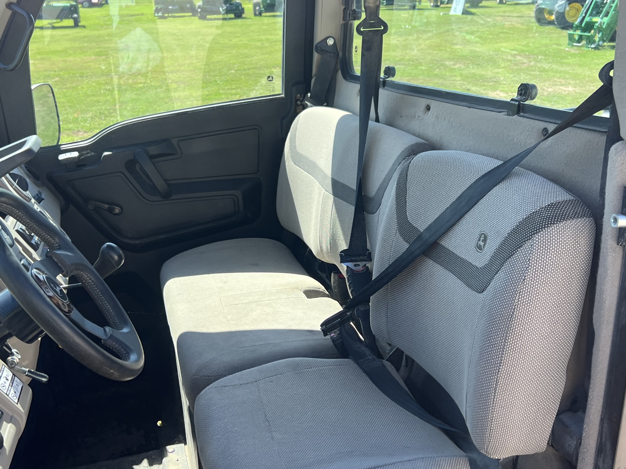  2024 John Deere XUV 835R at Heritage Tractor in Rogersville, MO