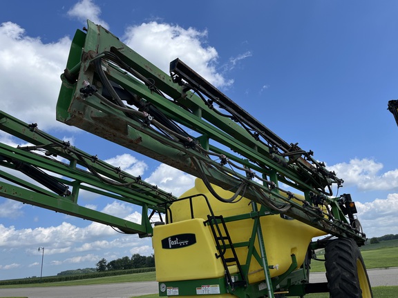 2008 Fast 9500 - Photo15