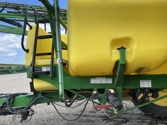 2008 Fast 9500 - Photo20