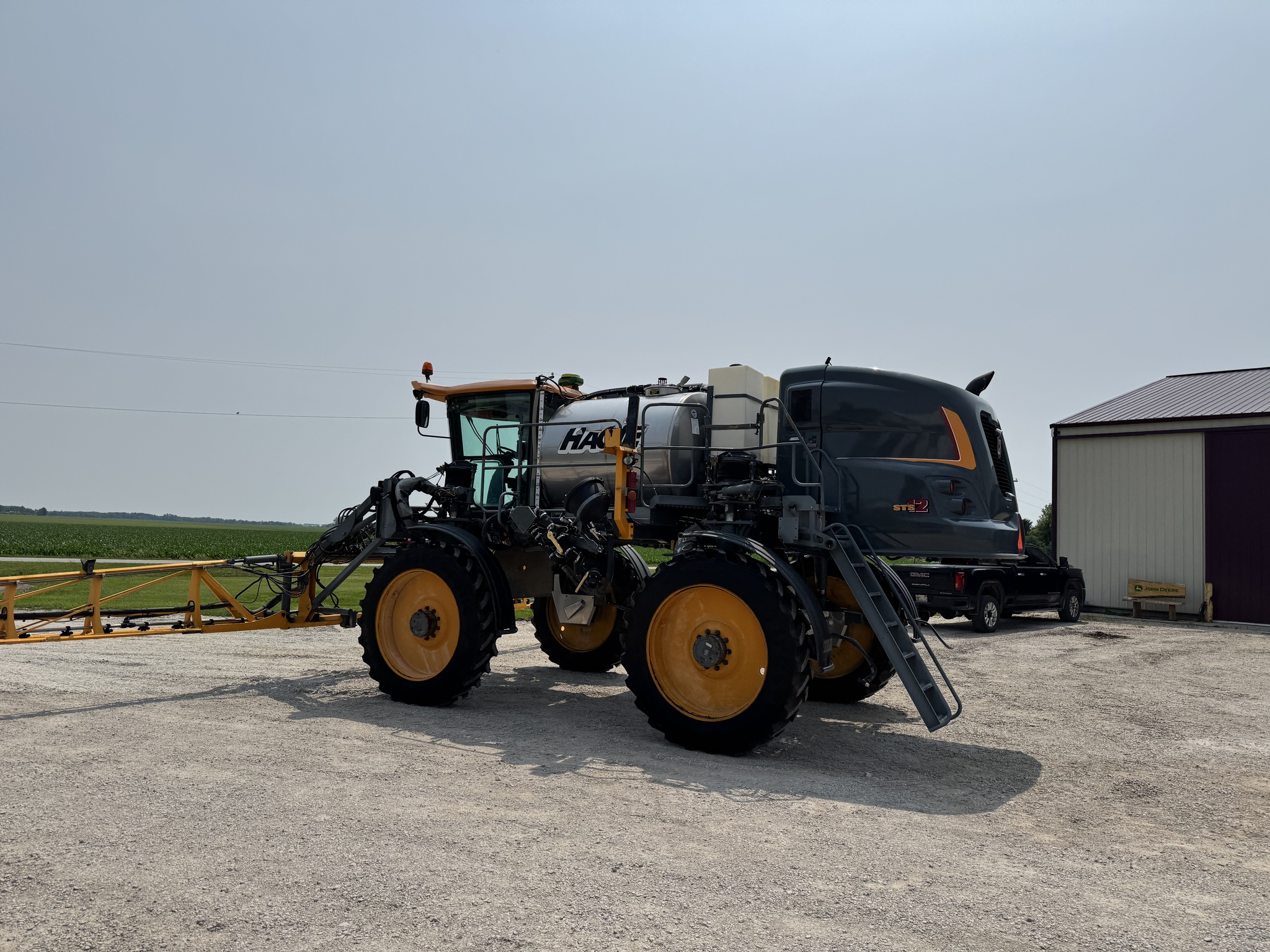  2015 Hagie STS12 at Heritage Tractor in Pontiac, IL