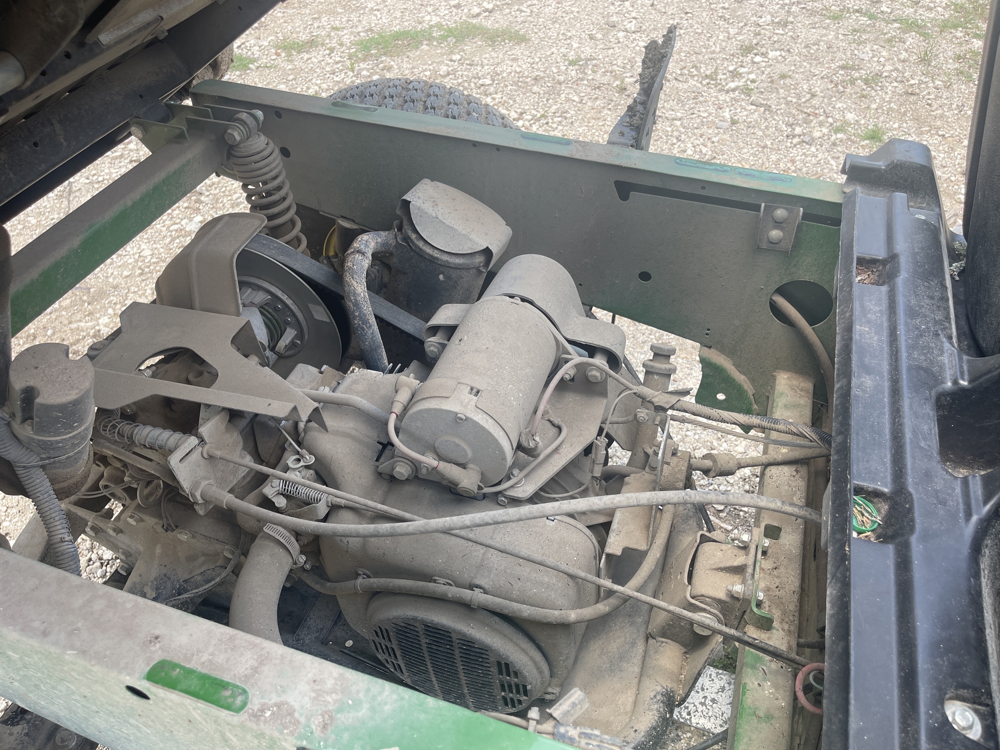 2021 John Deere Tx Turf Image 16