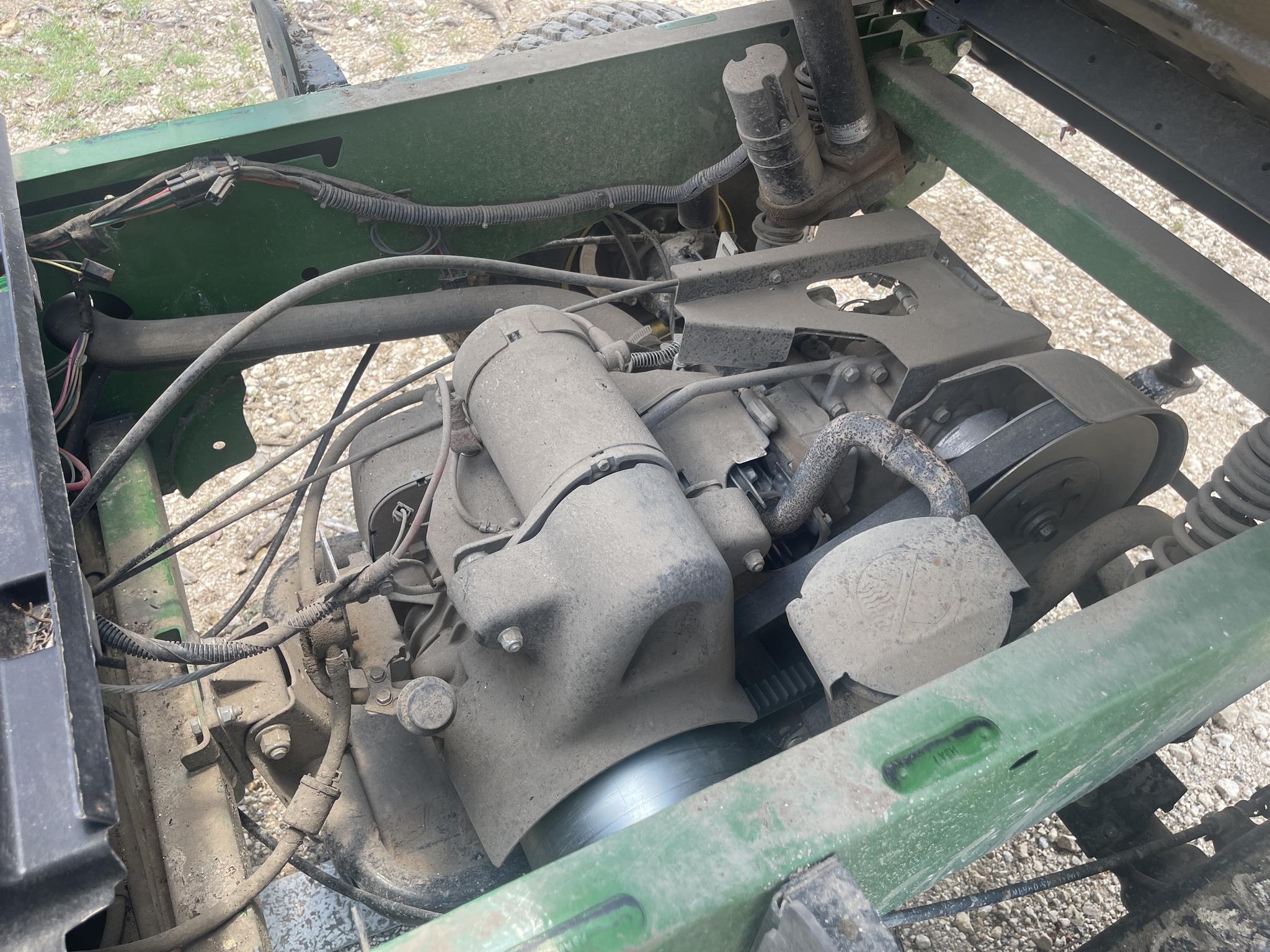 2021 John Deere Tx Turf Image 15