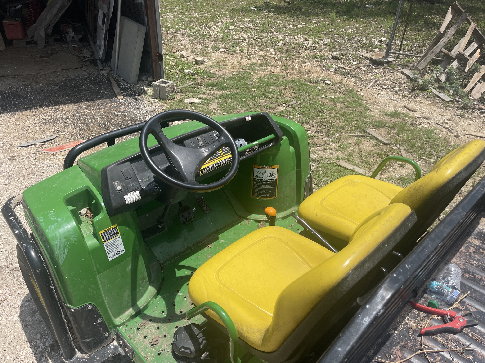 2021 John Deere Tx Turf Image 12