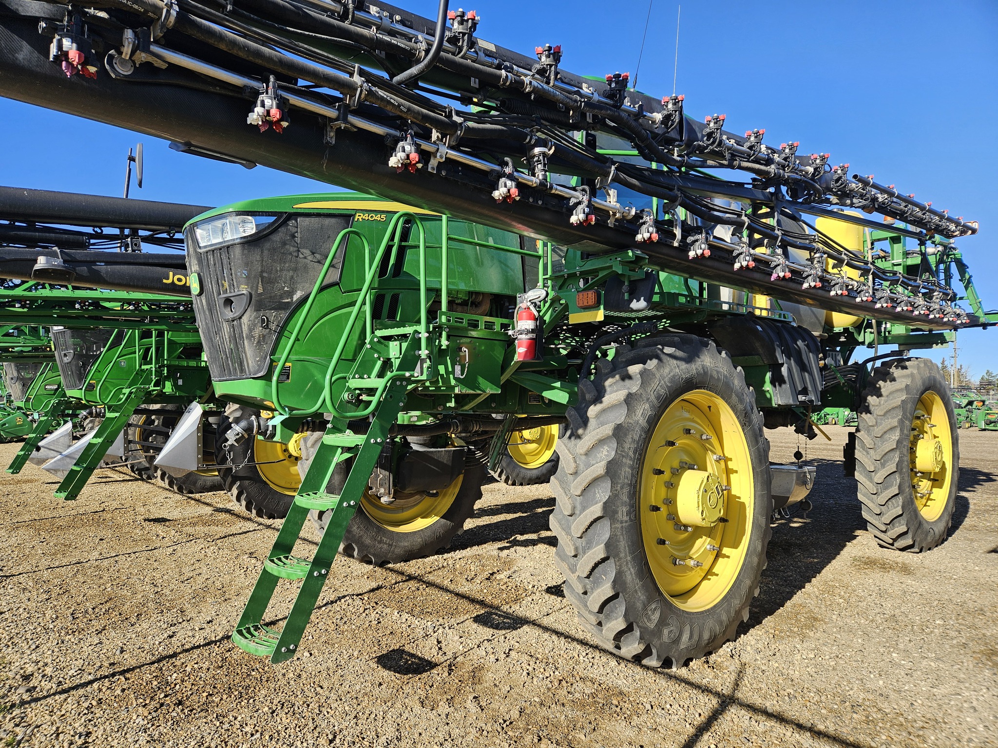 2018 John Deere R4045 Image 2