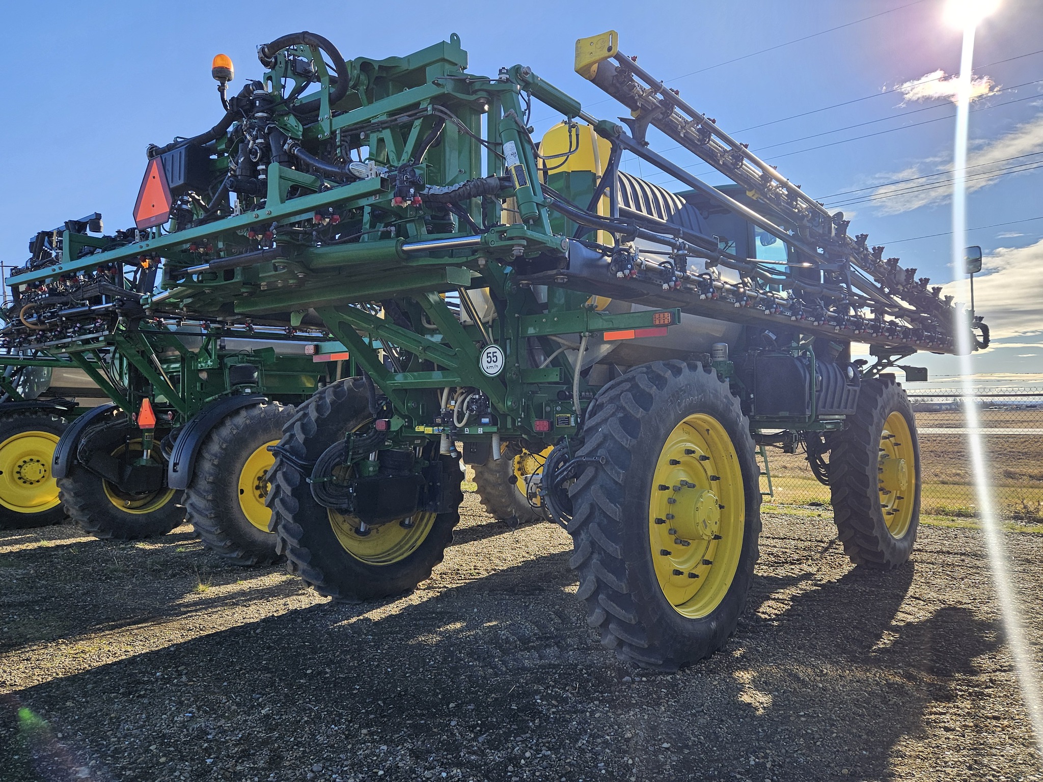 2018 John Deere R4045 Image 5