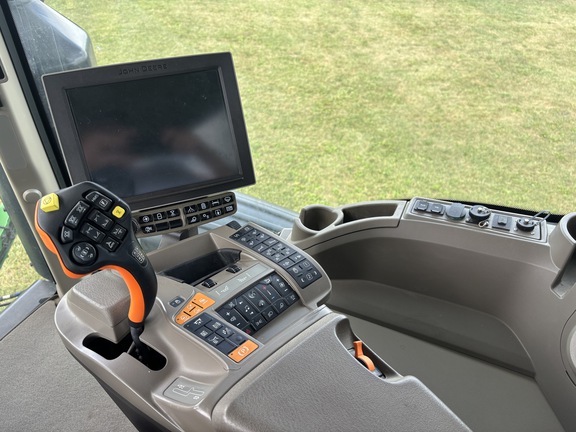 Used 2023 John Deere 600R Self Propelled Sprayers at Koenig Equipment in Greenfield, IN - Photo42