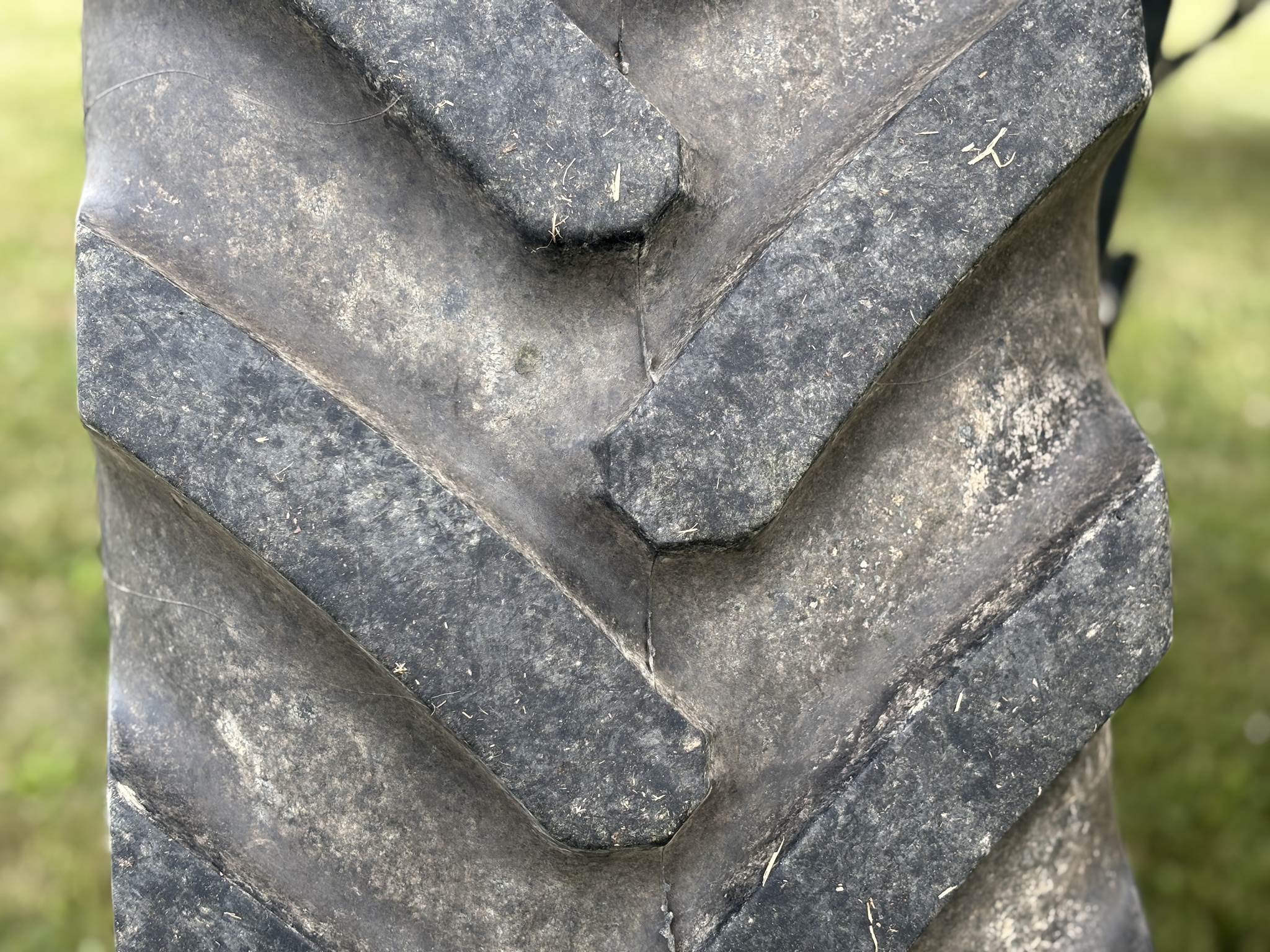 Used 2023 John Deere 600R Self Propelled Sprayers at Koenig Equipment in Greenfield, IN - PhotoXL45