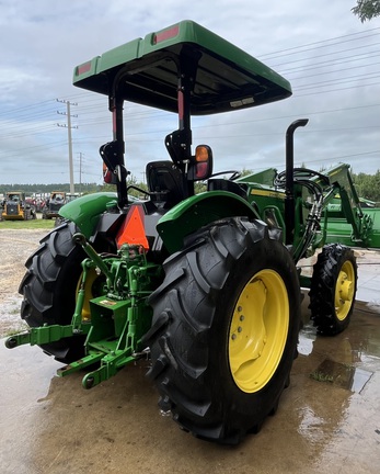 2018 John Deere 5075E Photo 3