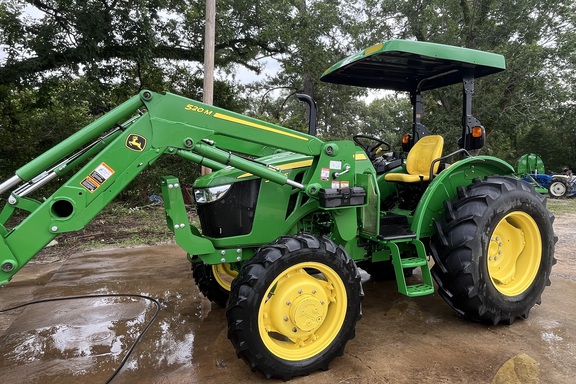 2018 John Deere 5075E Photo 7