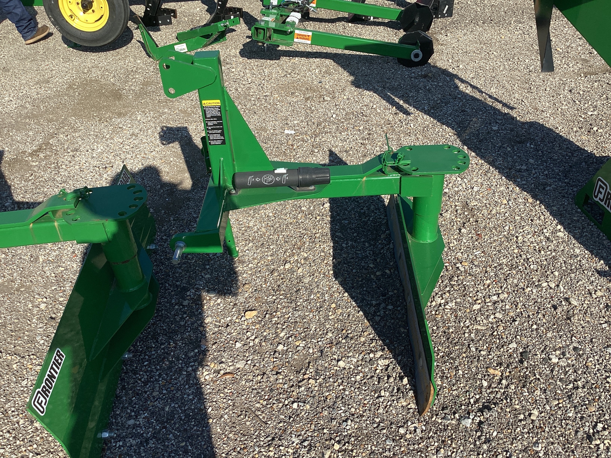 2022 Frontier RB5048L Image 2