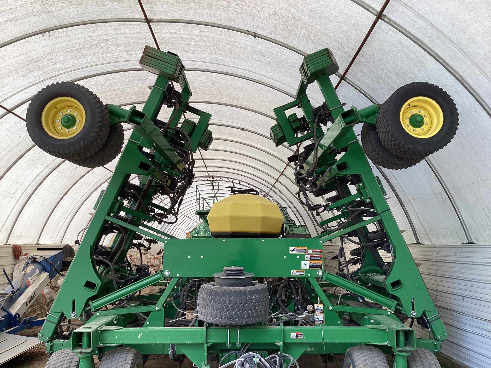2017 John Deere 1890 Image 19