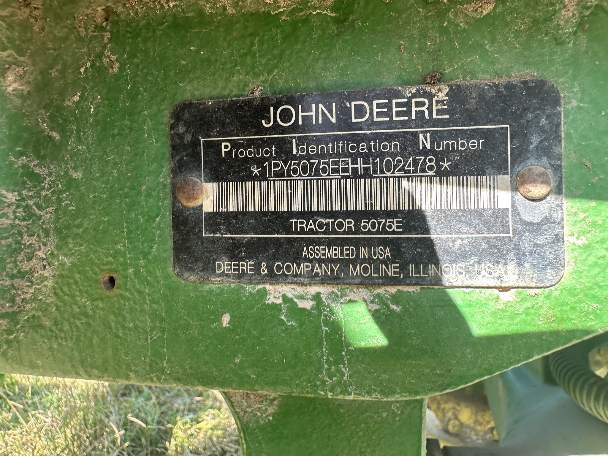 2017 John Deere 5075E Image 15