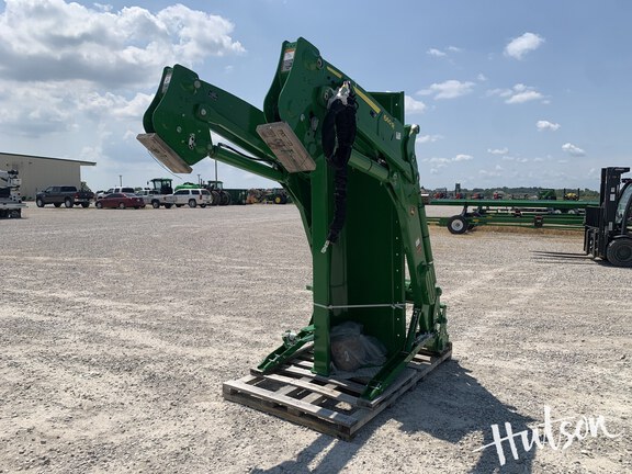 Photo of 2024 John Deere 660R