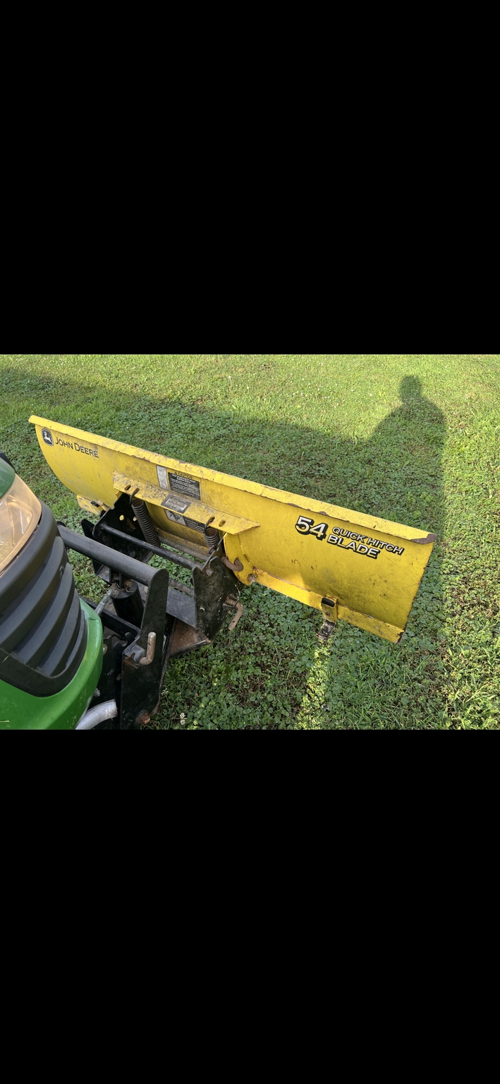 2013 John Deere X730 Image 5